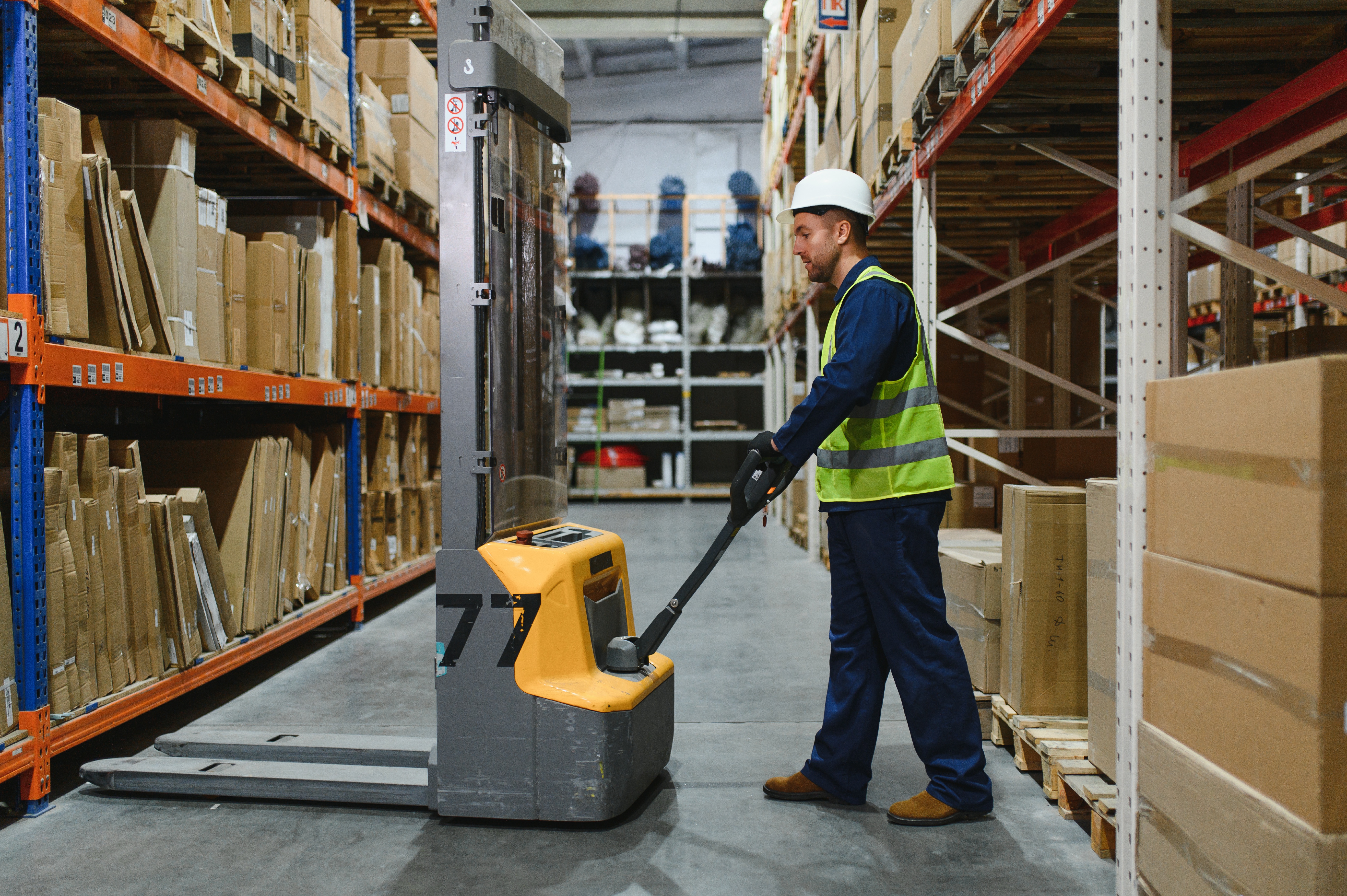 man-driving-fork-lift-truck-in-warehouse-2026-01-08-23-55-39-utc